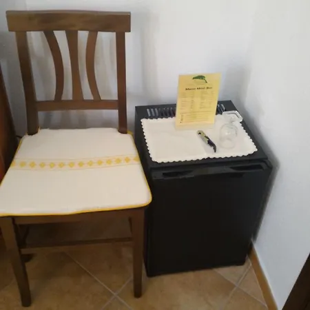 Πανσιόν Affittacamere Arburis
